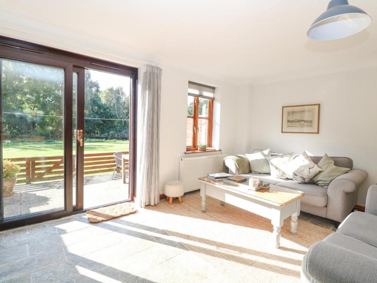 Brimstone Villa Norwich Exterior photo
